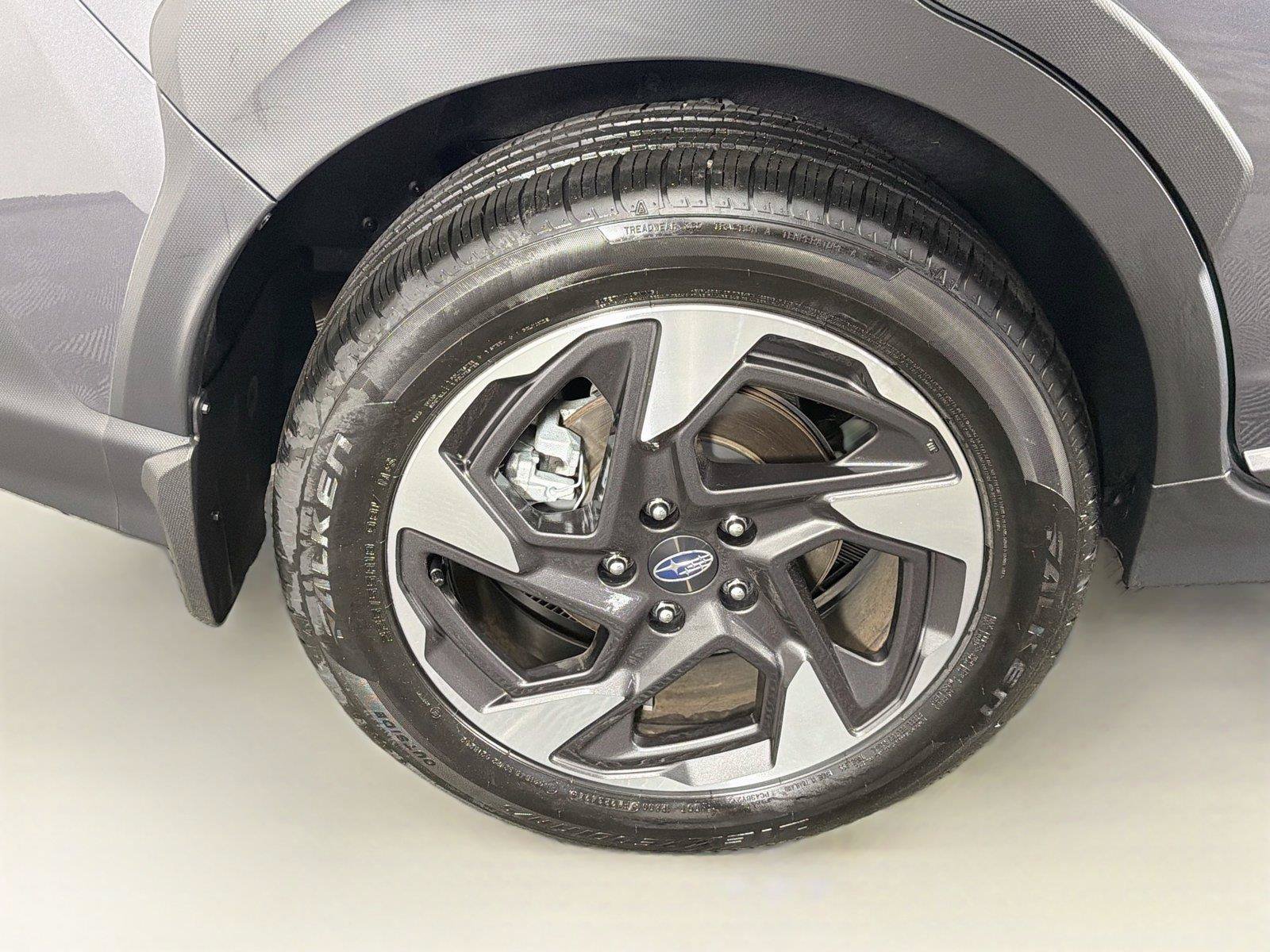 Used 2025 Subaru Crosstrek 2.5i Limited AWD/4WD image 33