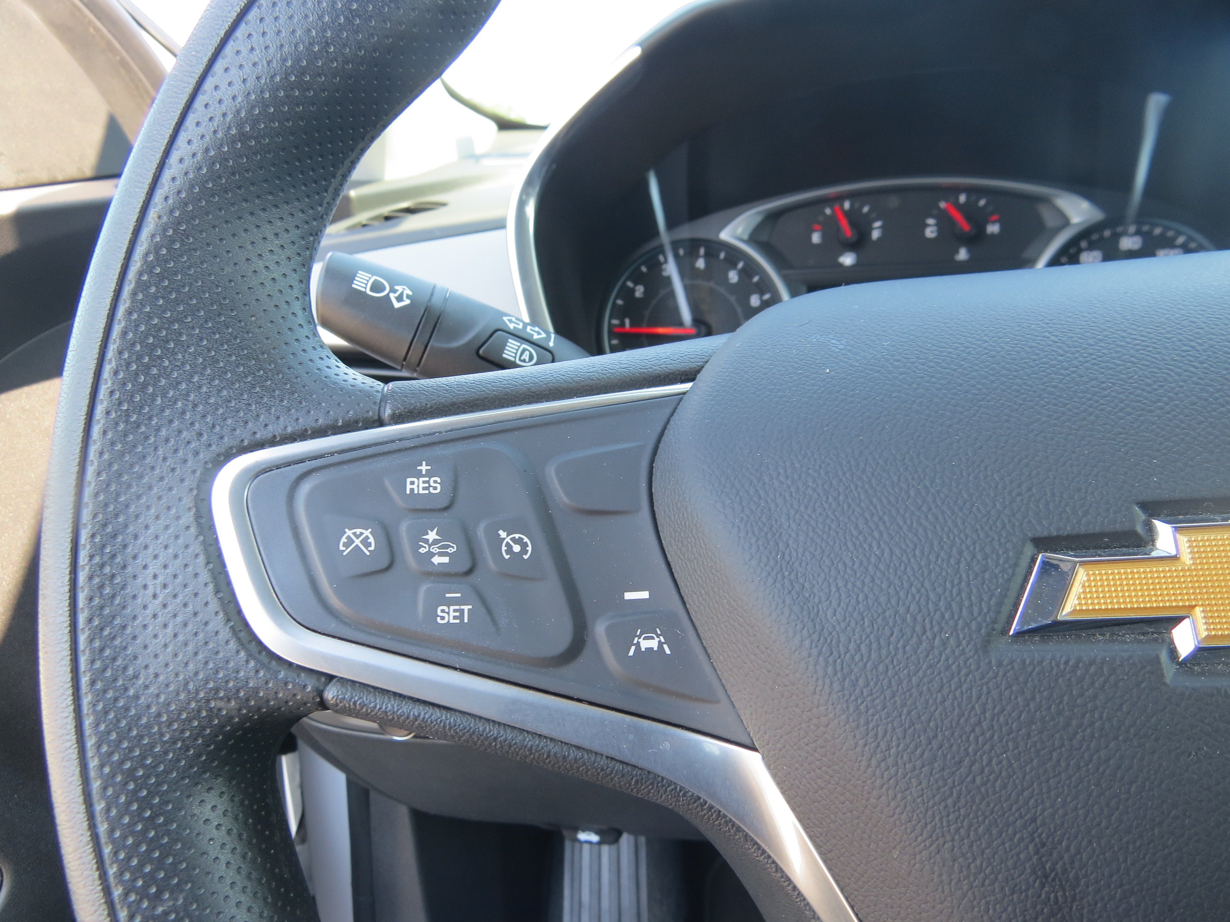 Used 2022 Chevrolet Equinox LT FWD image 18