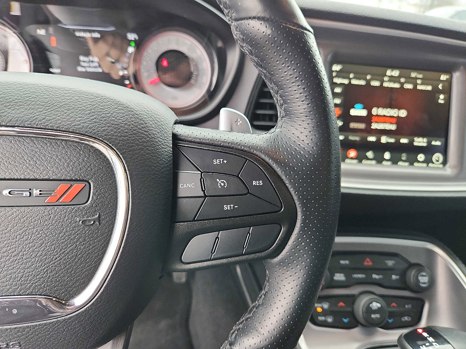 Used 2022 Dodge Challenger R/T Scat Pack w/ Shaker Package image 21