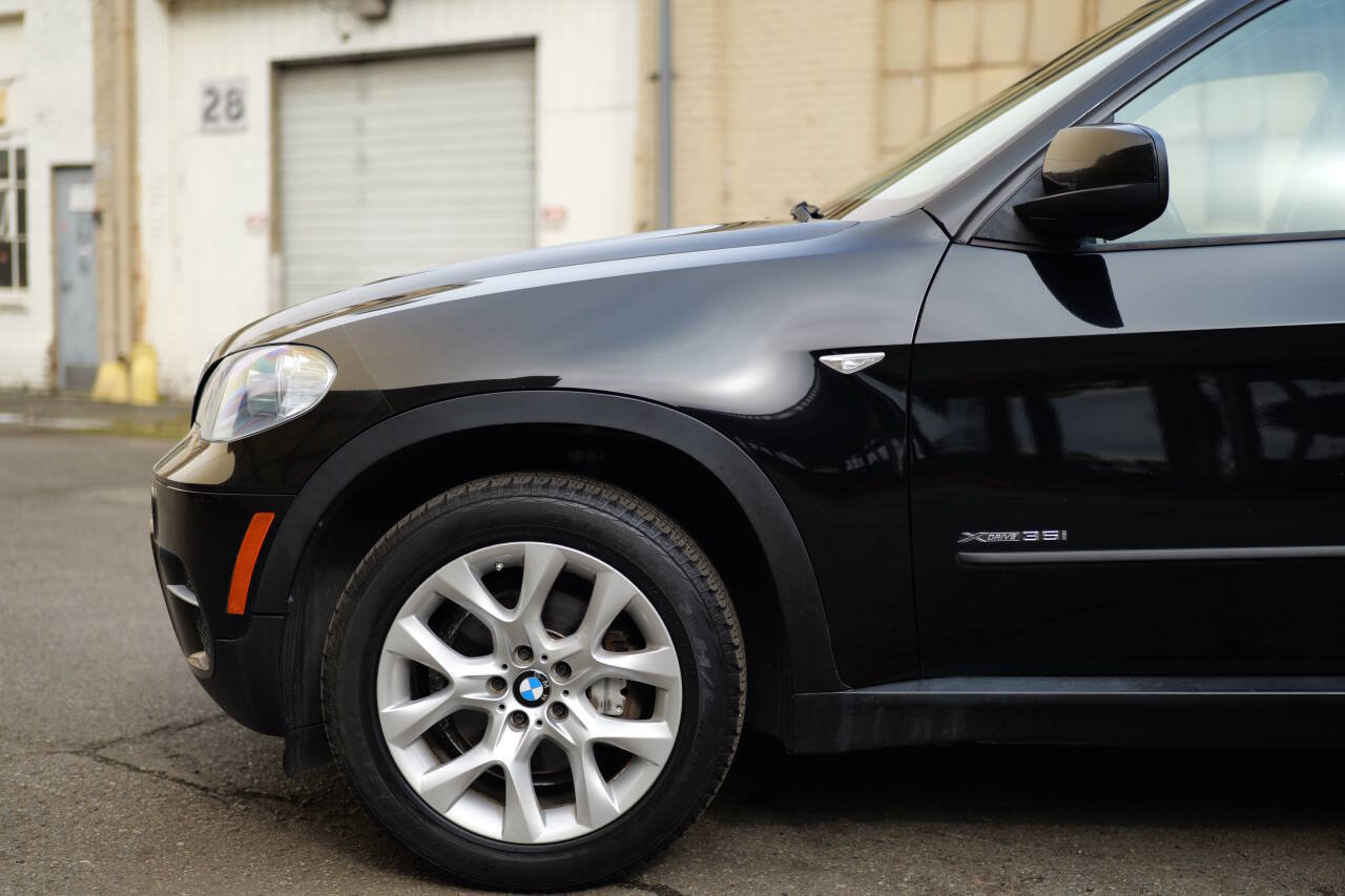 Used 2011 BMW X5 xDrive35i AWD/4WD image 16