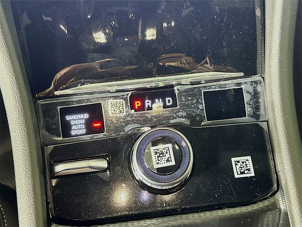 New 2025 Jeep Grand Cherokee L Limited image 12