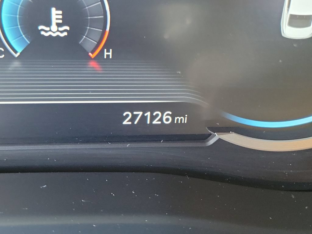Certified 2023 Genesis G70 2.0T w/ Sport Prestige Package RWD image 26