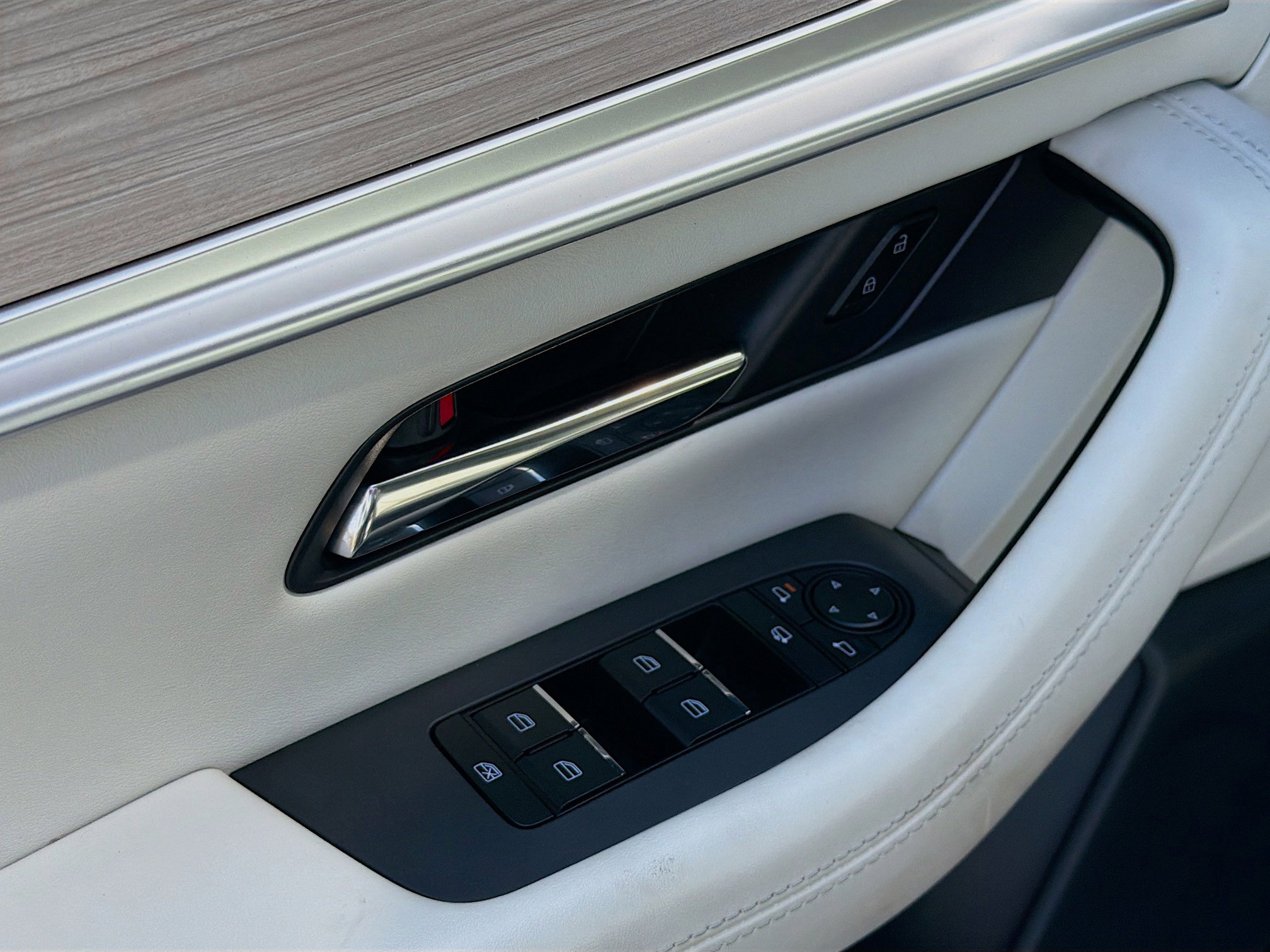 Used 2024 MAZDA CX-90 Plug-In Hybrid w/ Premium Plus image 23