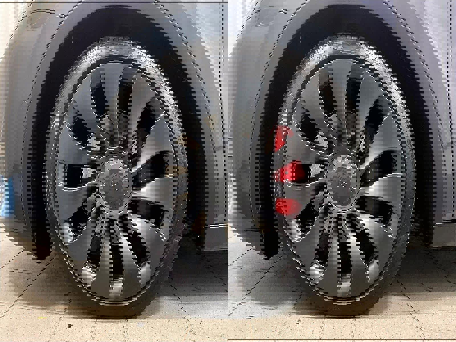 Used 2021 Tesla Model Y Performance image 7