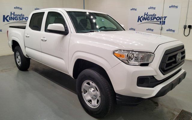Used 2023 Toyota Tacoma SR image 2