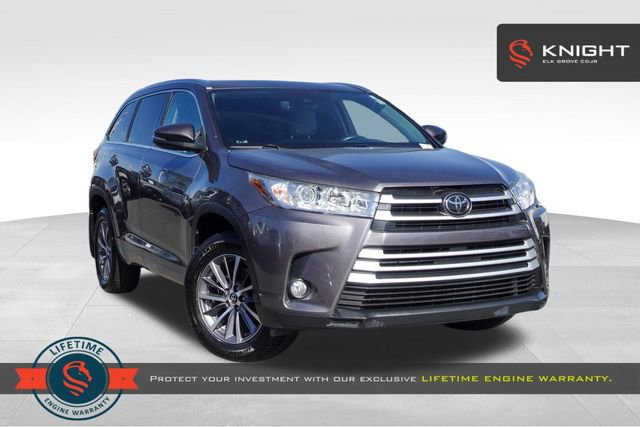 Used 2017 Toyota Highlander XLE image 1