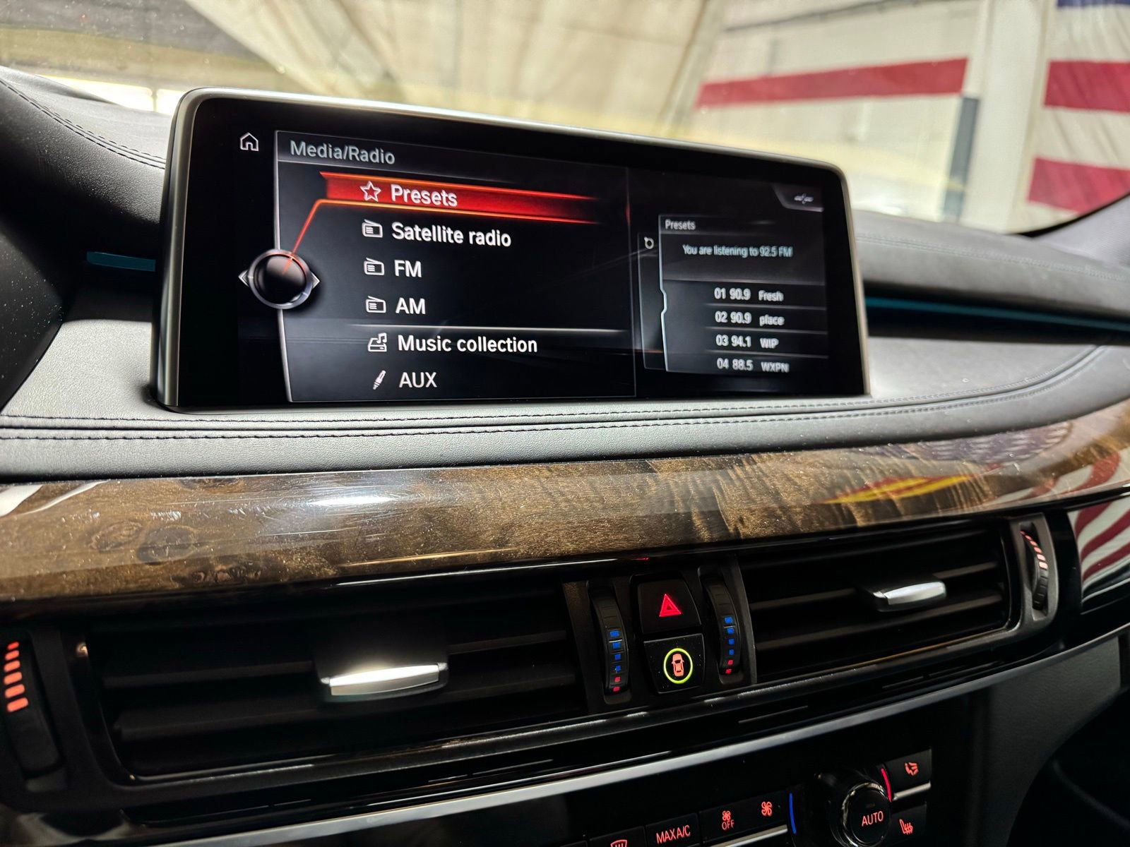 Used 2017 BMW X5 xDrive50i AWD/4WD image 18