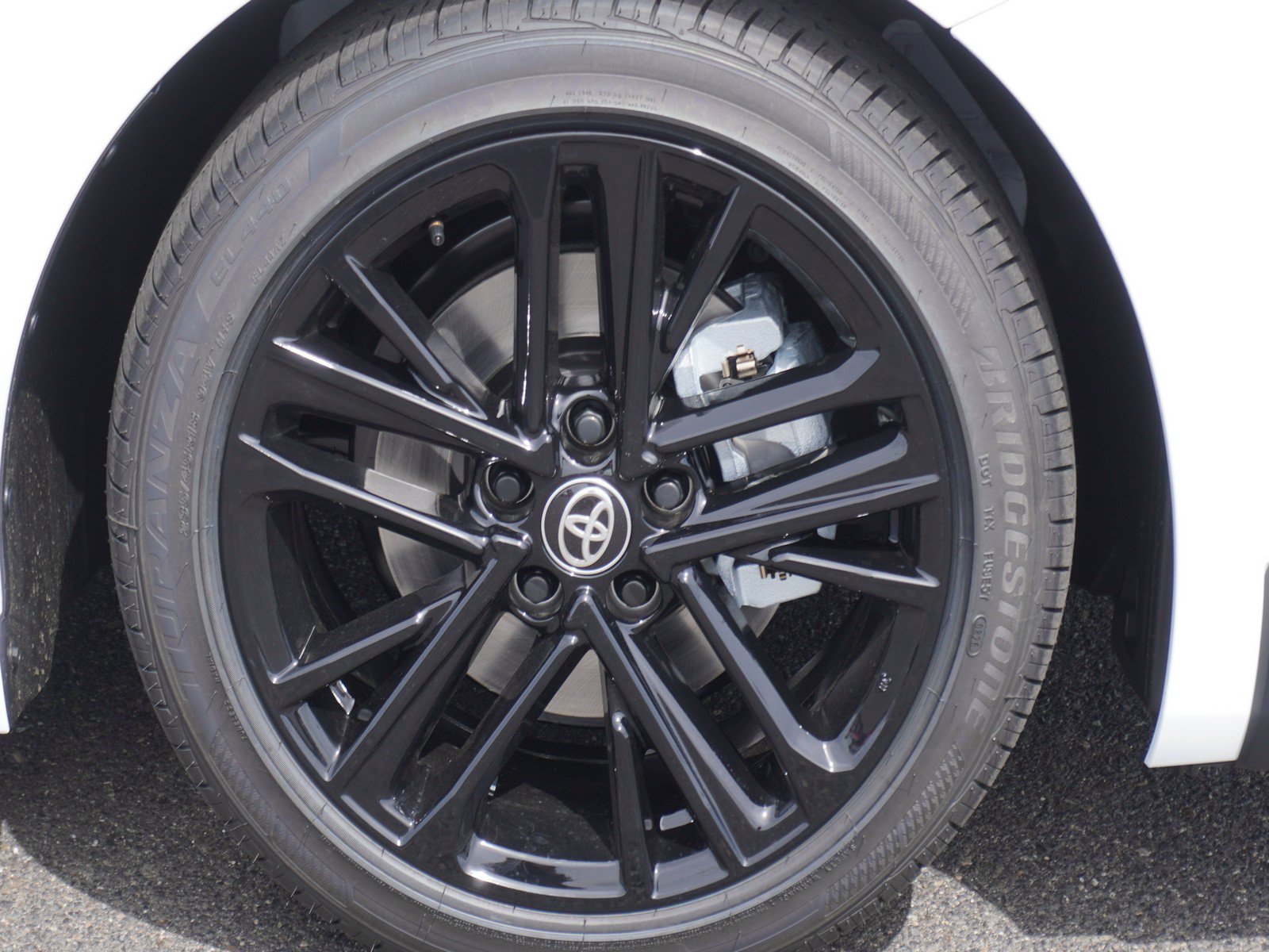 New 2026 Toyota Camry SE FWD image 5