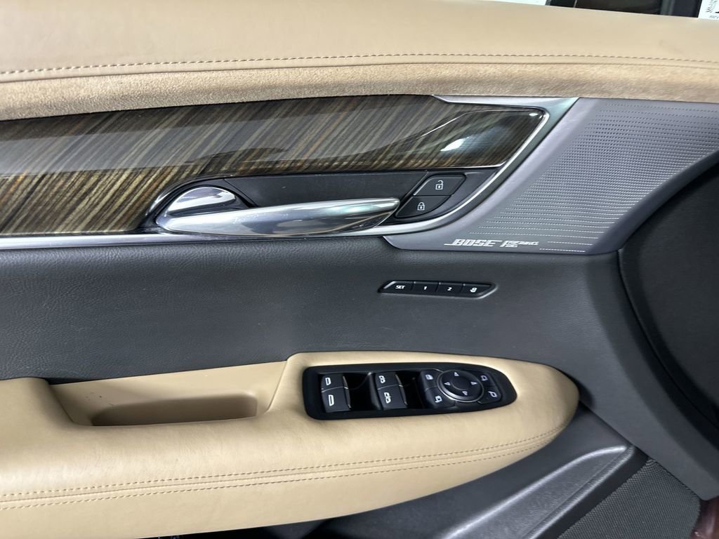 Used 2023 Cadillac XT6 Sport w/ Platinum Package AWD/4WD image 26