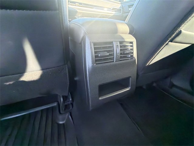 Used 2024 Mitsubishi Outlander SE image 20