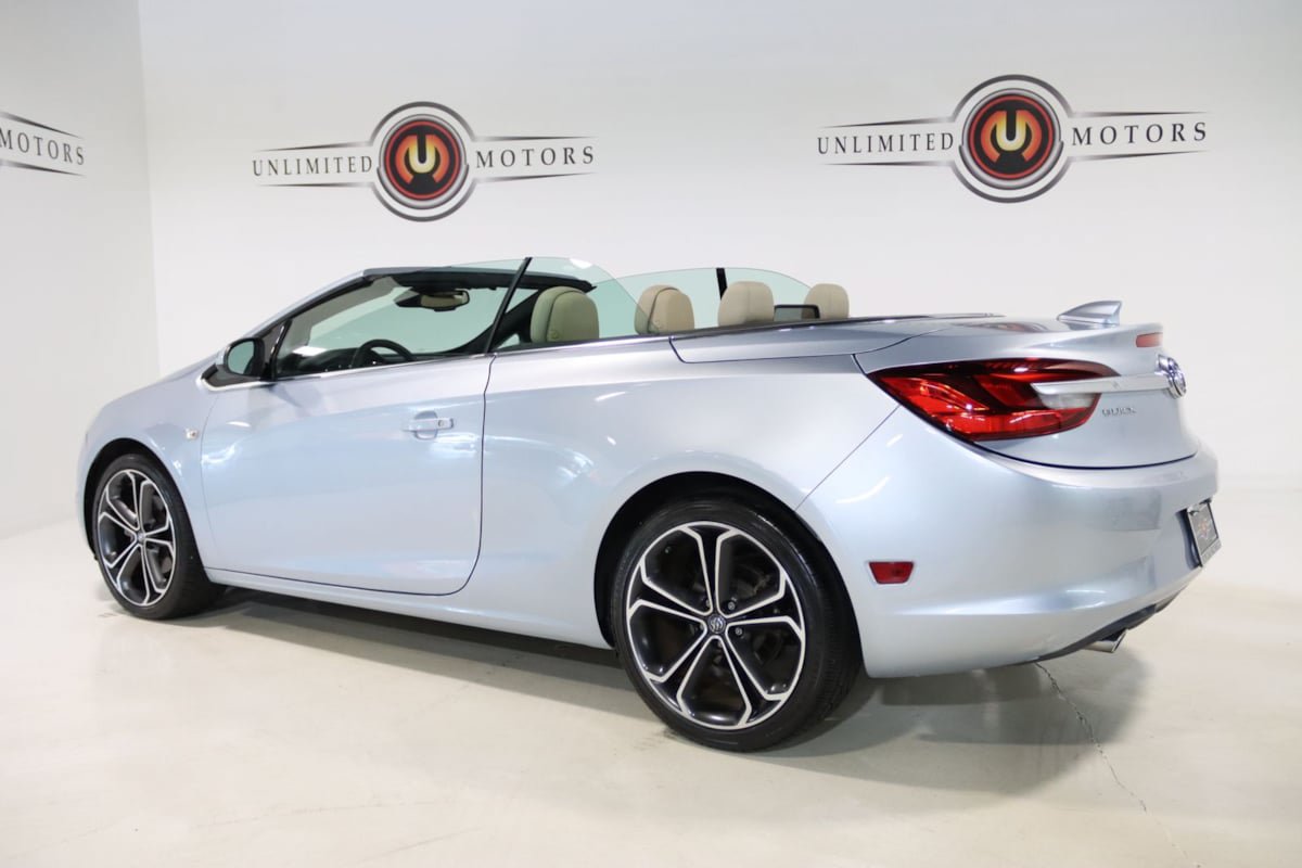 Used 2018 Buick Cascada Premium FWD image 4