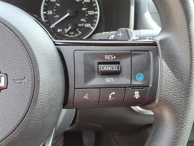 Used 2023 Nissan Rogue SV image 21