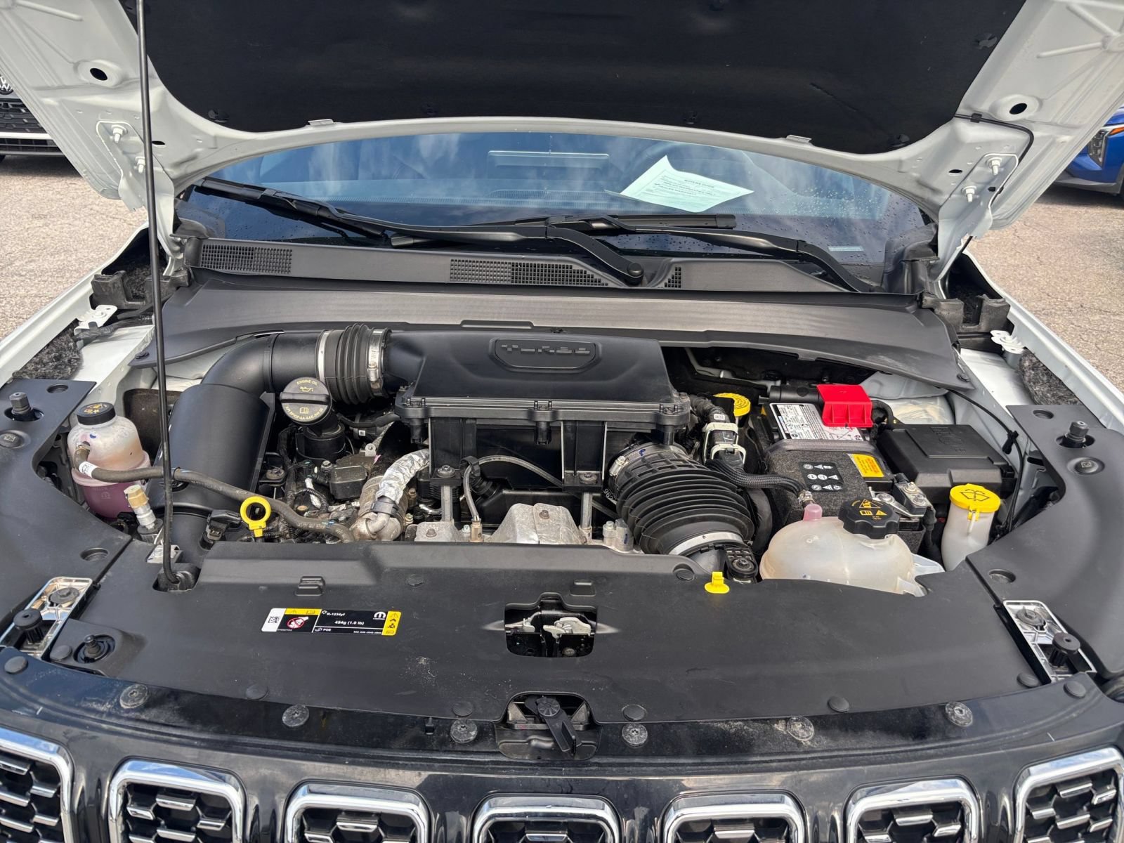 Used 2025 Jeep Compass Limited AWD/4WD image 32