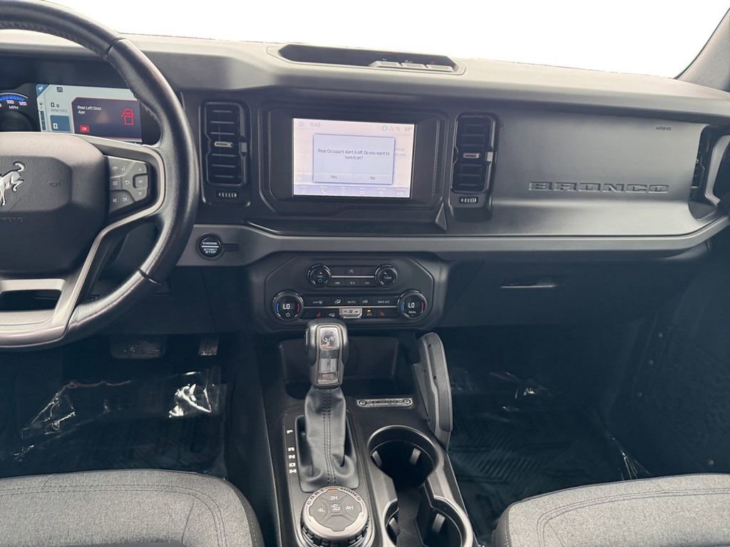 Used 2023 Ford Bronco Big Bend image 11