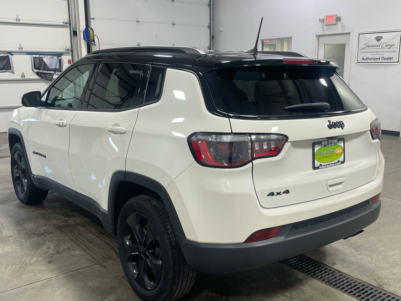 Used 2021 Jeep Compass Altitude image 14