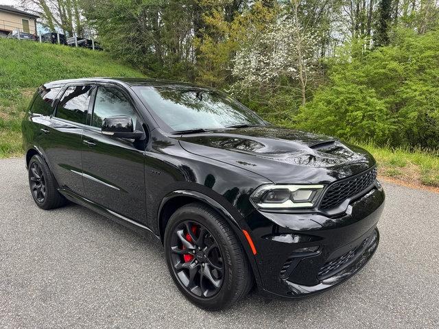Used 2022 Dodge Durango SRT w/ Premium Interior Group image 4