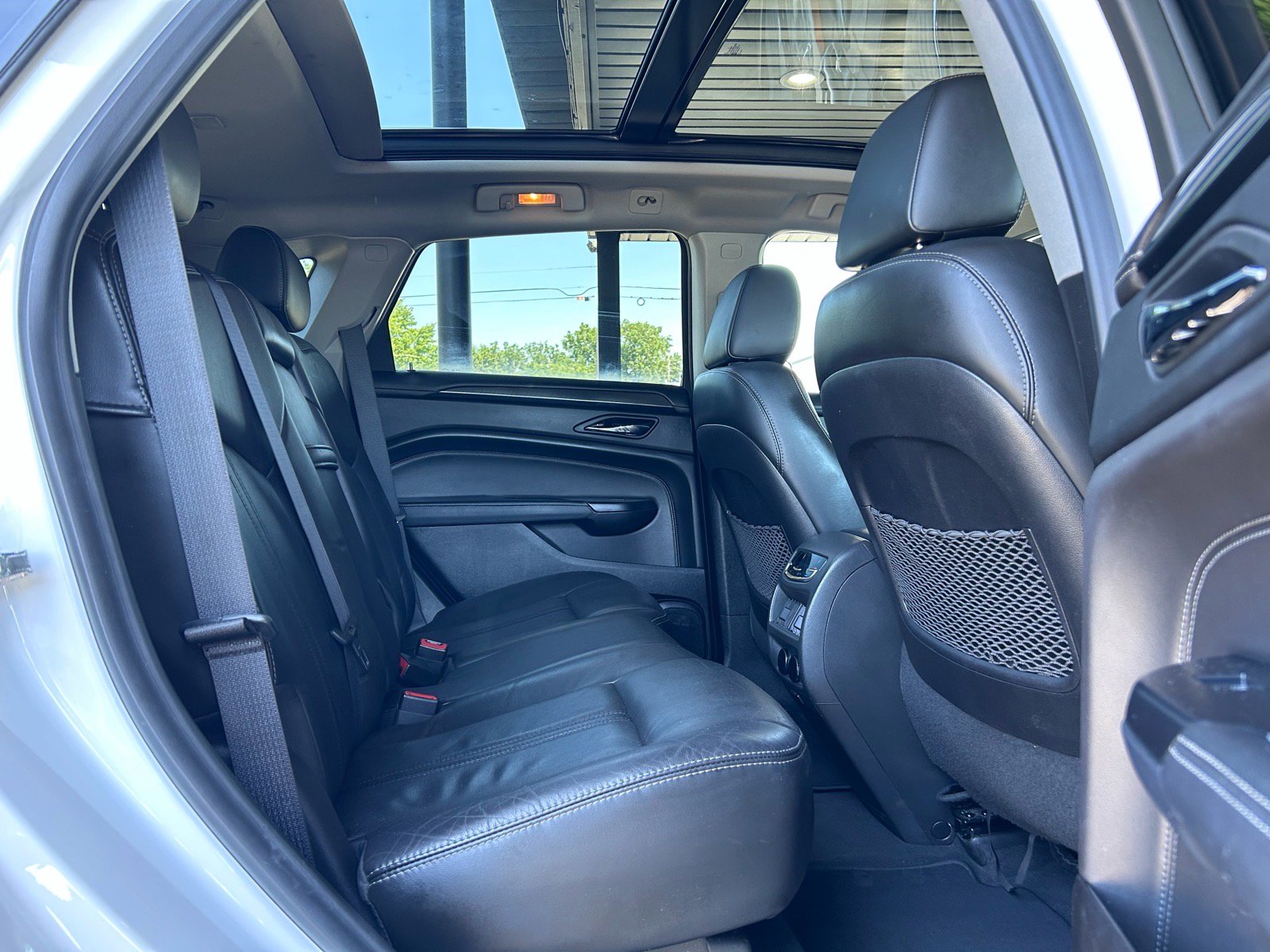 Used 2016 Cadillac SRX Premium w/ Driver Assist Package AWD/4WD image 16