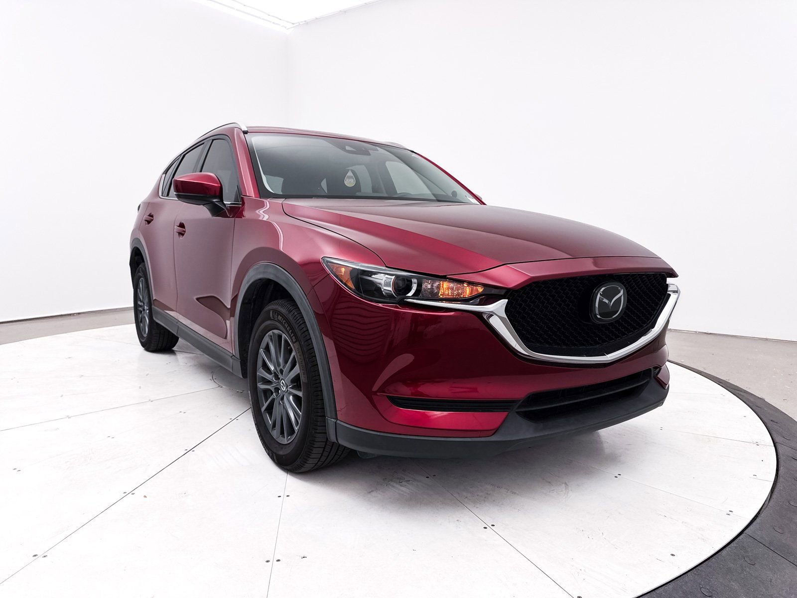 Used 2019 MAZDA CX-5 Touring image 13