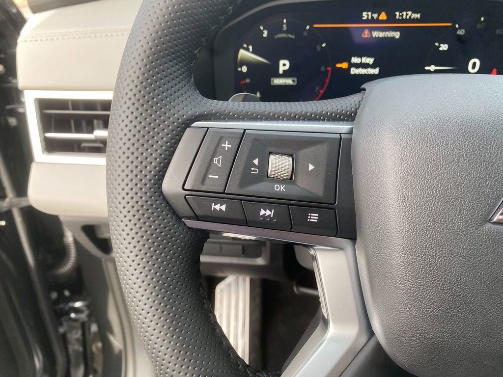 New 2026 Mitsubishi Outlander SEL FWD image 16