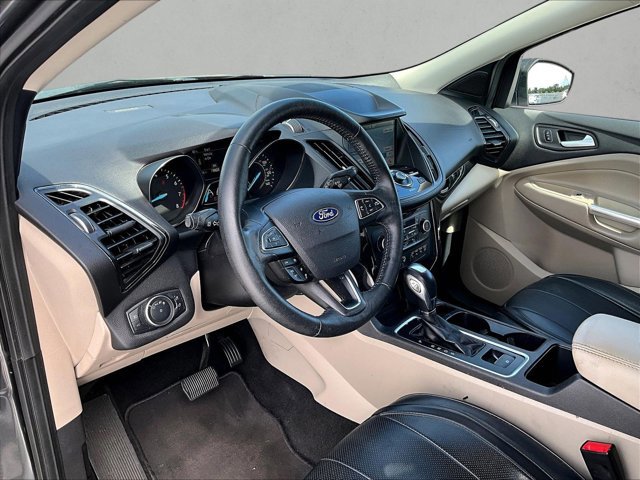 Used 2019 Ford Escape Titanium FWD image 14