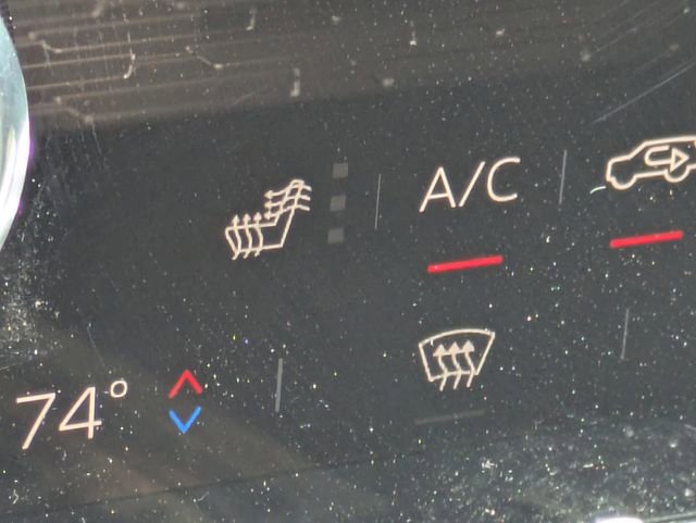 Certified 2025 GMC Acadia Elevation FWD image 24