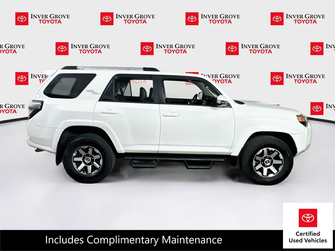 Used 2018 Toyota 4Runner TRD Off-Road Premium AWD/4WD image 4