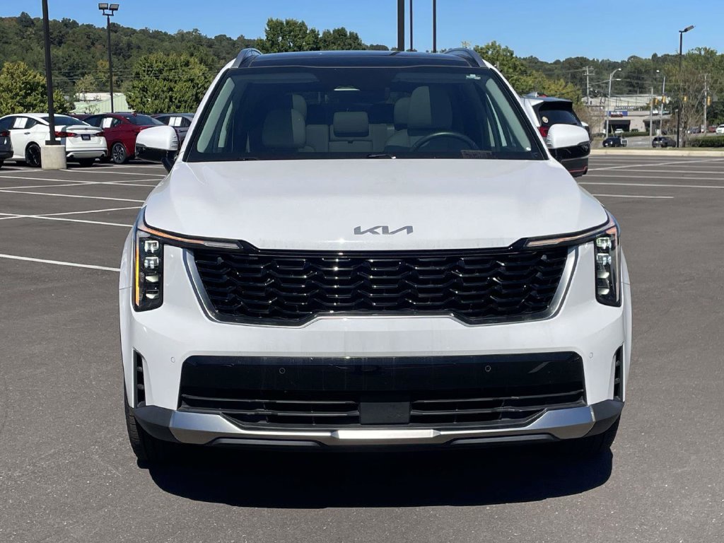 Used 2025 Kia Sorento S w/ Panoramic Sunroof Package FWD image 8