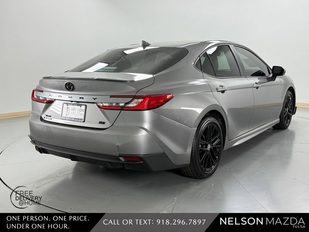Used 2025 Toyota Camry SE w/ Convenience Package FWD image 6