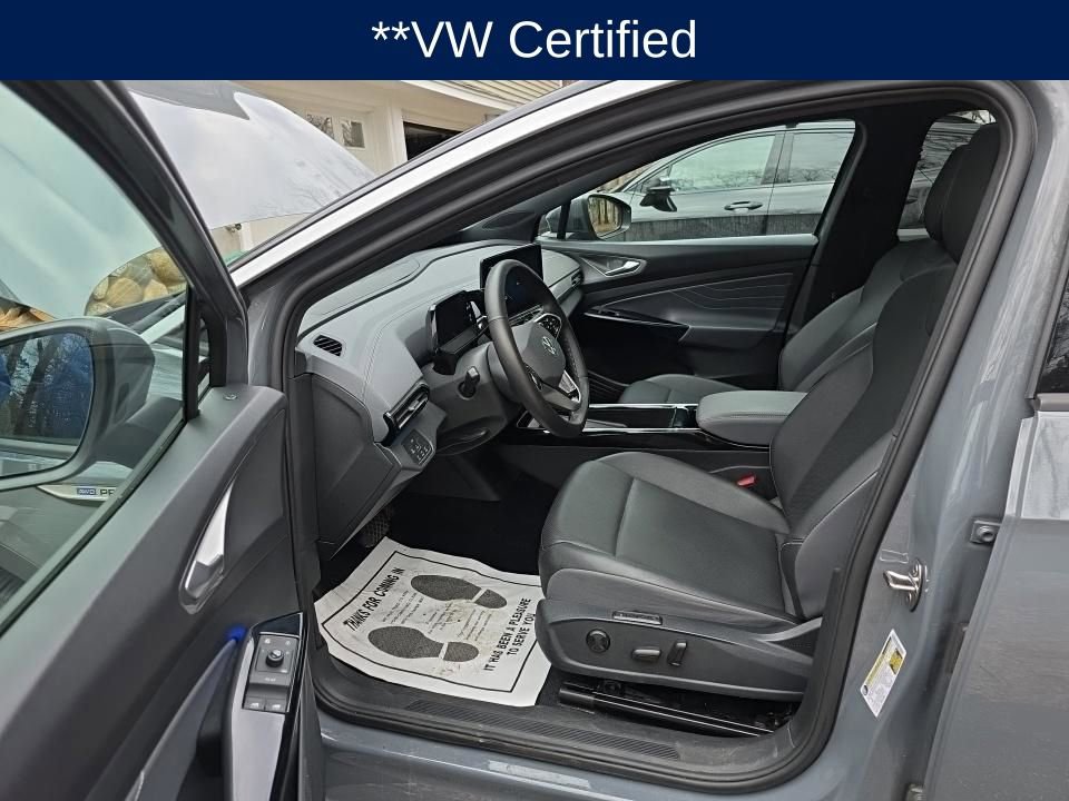 Used 2023 Volkswagen ID.4 Pro S Plus image 3