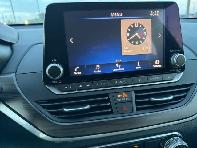 Used 2023 Nissan Altima 2.5 SV FWD image 13