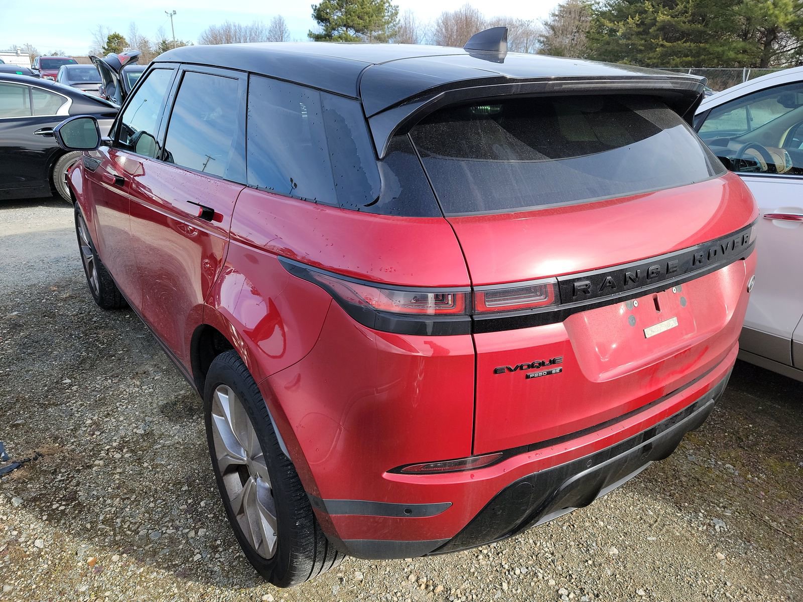 Used 2020 Land Rover Range Rover Evoque SE image 10