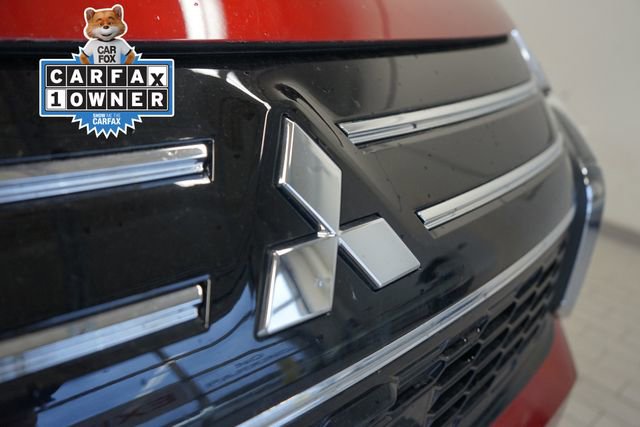 Used 2025 Mitsubishi Outlander ES image 17