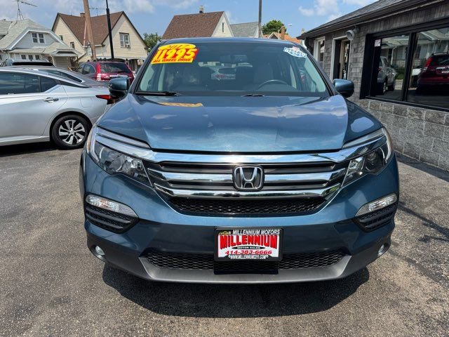 Used 2017 Honda Pilot EX-L image 2
