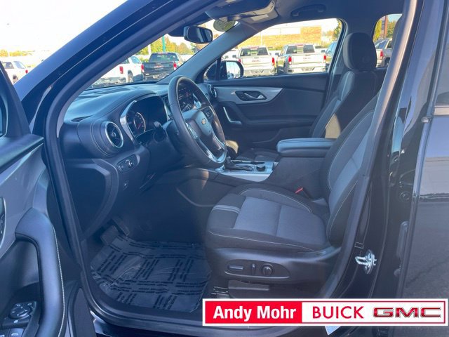 Used 2025 Chevrolet Blazer LT w/ Convenience Package FWD image 18