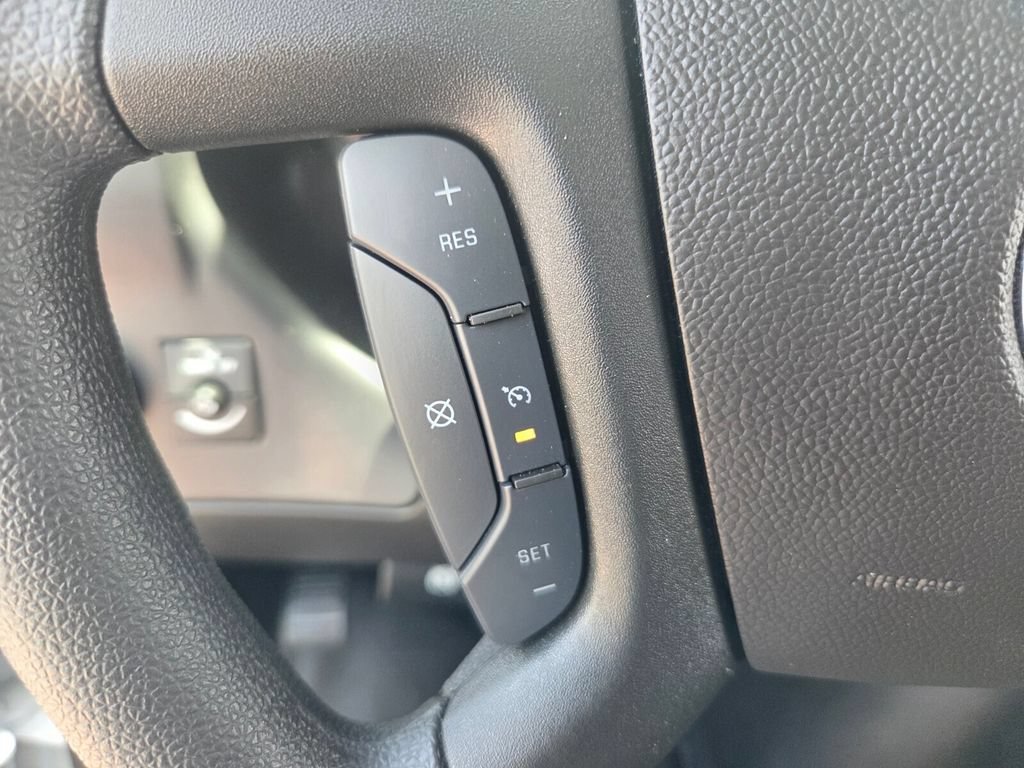 New 2026 Chevrolet Express 4500 w/ Power Convenience Package RWD image 12