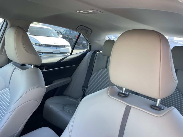 Used 2023 Toyota Camry SE image 21