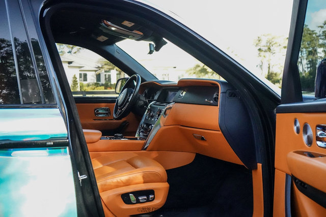 Used 2020 Rolls-Royce Cullinan AWD/4WD image 67