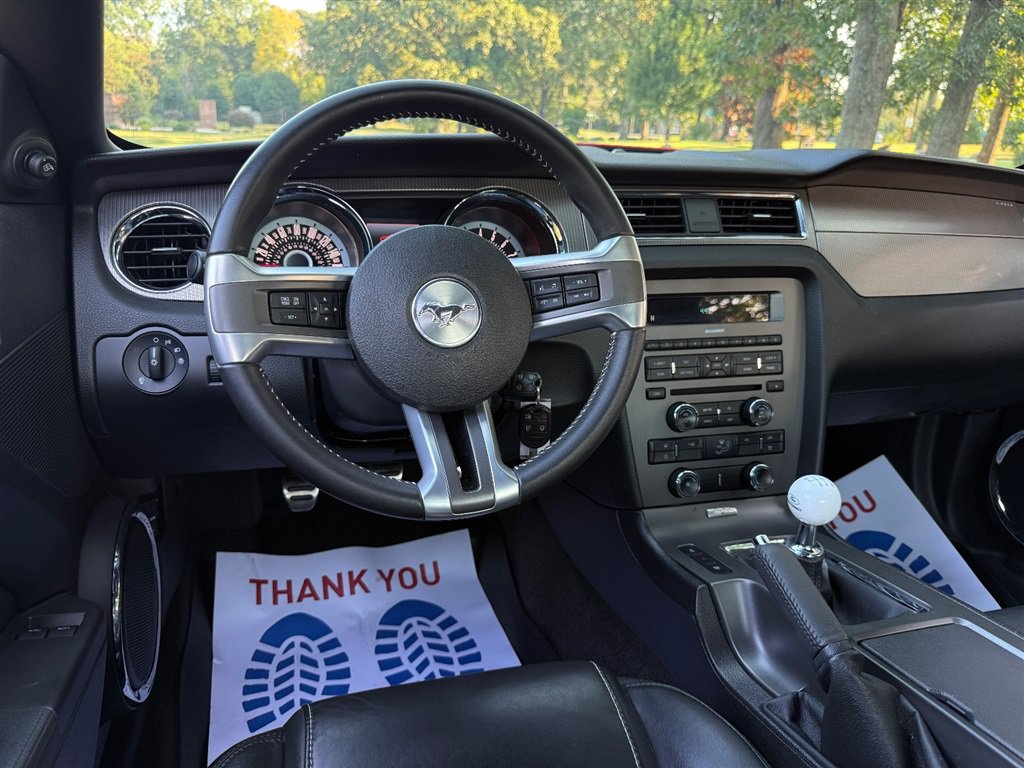 Used 2013 Ford Mustang GT Premium RWD image 46