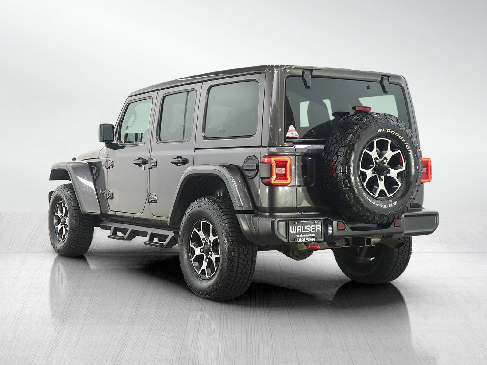 Used 2021 Jeep Wrangler Unlimited Rubicon w/ Uconnect 4C Nav & Sound Group AWD/4WD image 4
