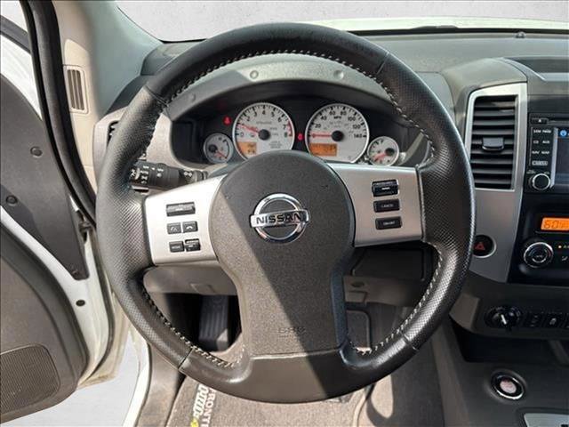 Used 2020 Nissan Frontier PRO-4X w/ Pro-4x Utility Package image 10