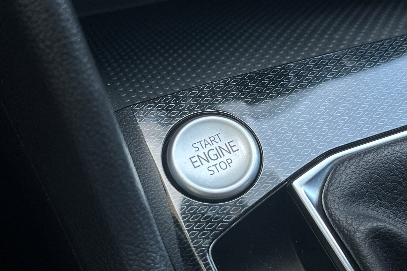 New 2026 Volkswagen Taos S FWD image 20