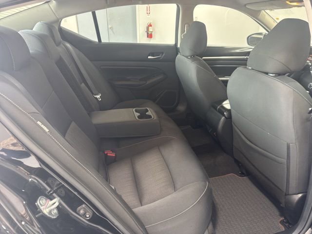 Used 2022 Nissan Altima 2.5 SV image 19