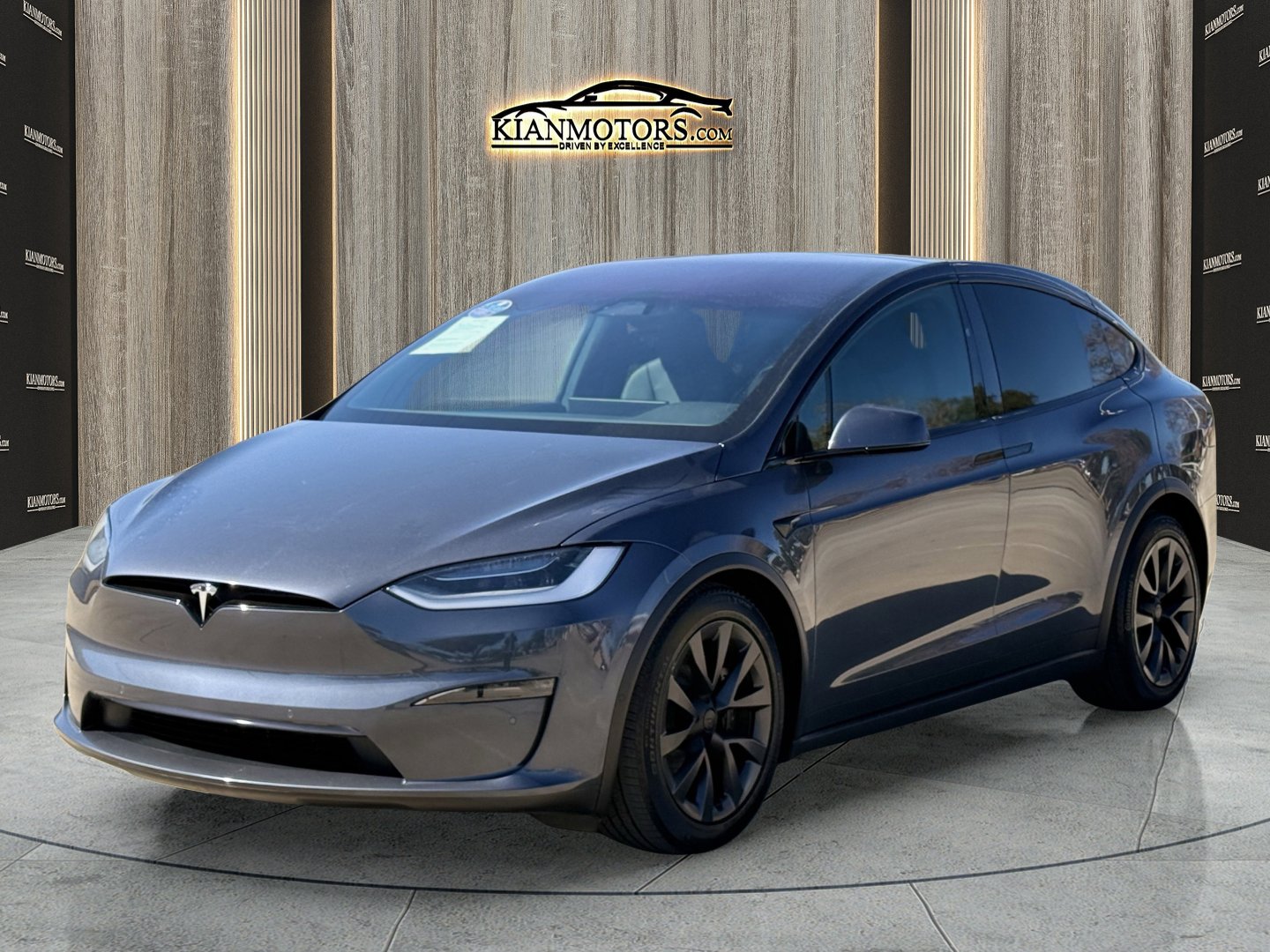 Used 2023 Tesla Model X image 6
