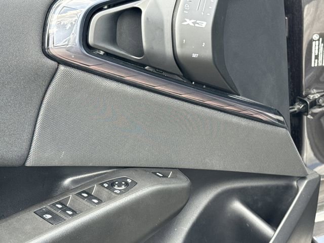 Used 2025 BMW X3 xDrive30i w/ Premium Package AWD/4WD image 25