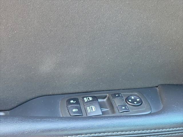 Certified 2022 Dodge Challenger SXT RWD image 12