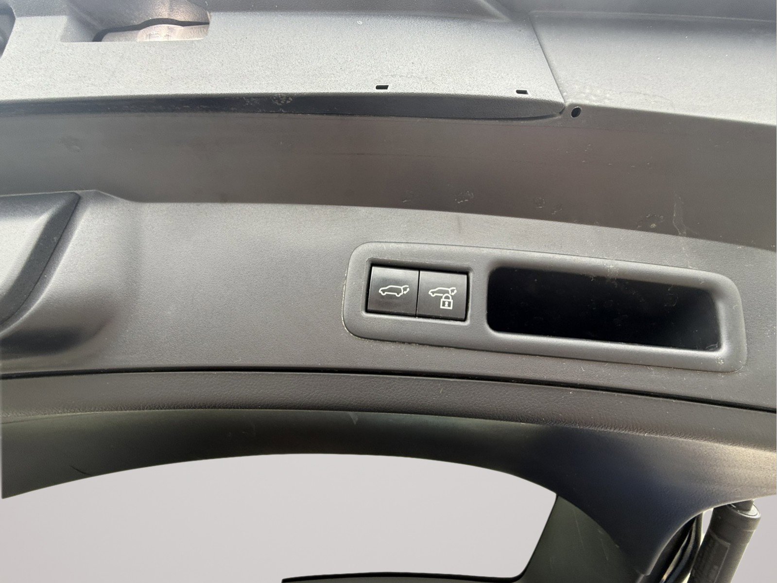 Used 2022 Lexus UX 250h w/ Premium Package image 24