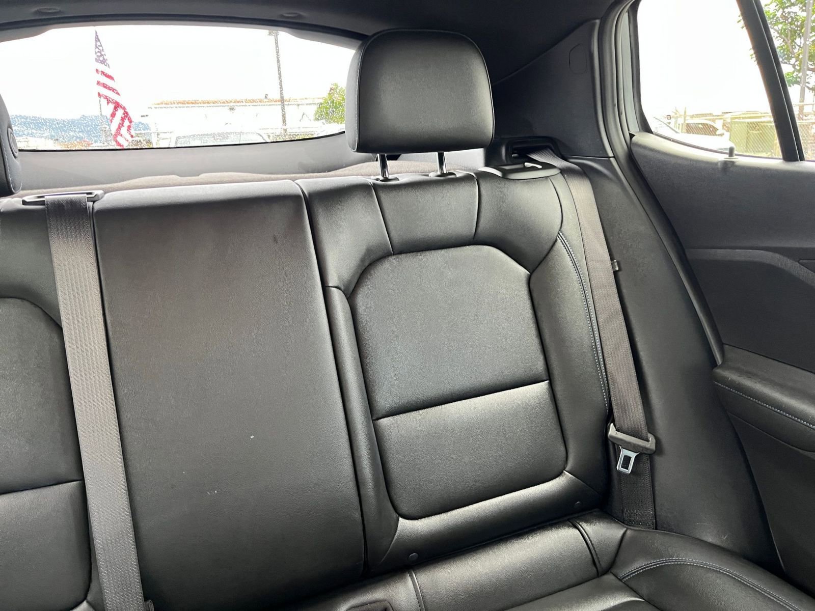 Used 2025 Buick Envista Sport Touring image 37