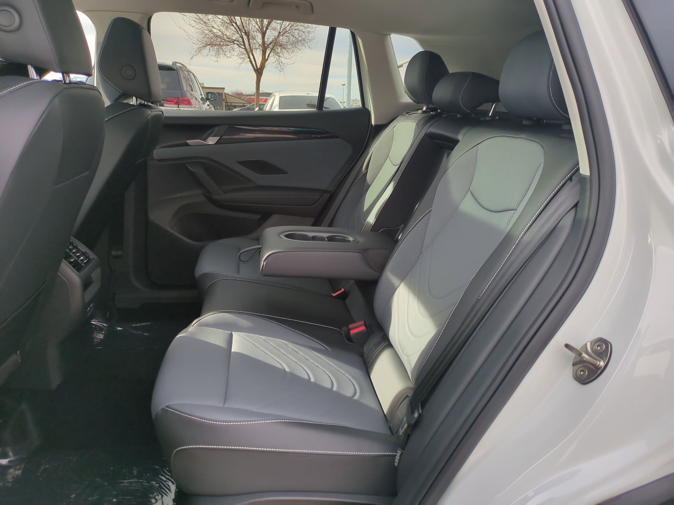 New 2026 Volkswagen Tiguan SE AWD/4WD image 16