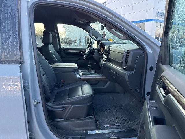 Used 2024 Chevrolet Silverado 1500 LT Trail Boss w/ Convenience Package II image 15