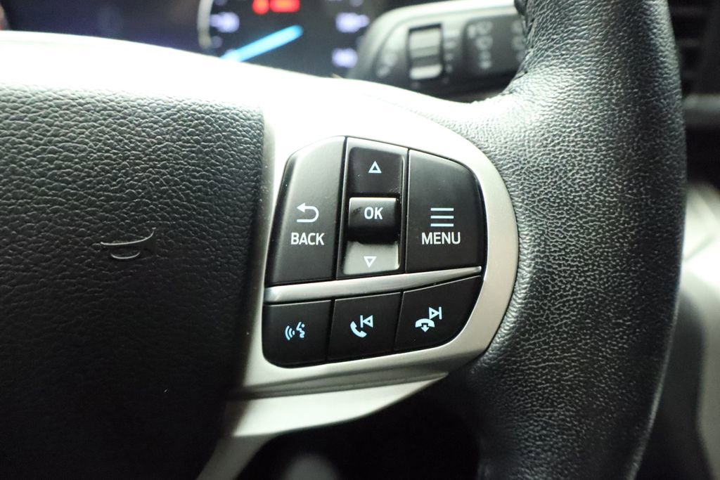 Used 2023 Ford Explorer XLT w/ Equipment Group 202A AWD/4WD image 37